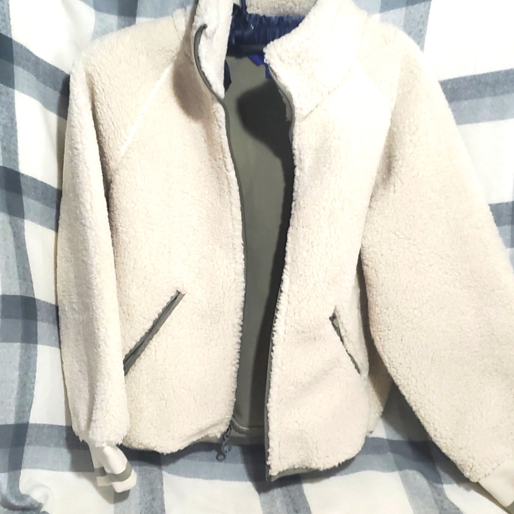 Teddybear jacket with warm lining size small
